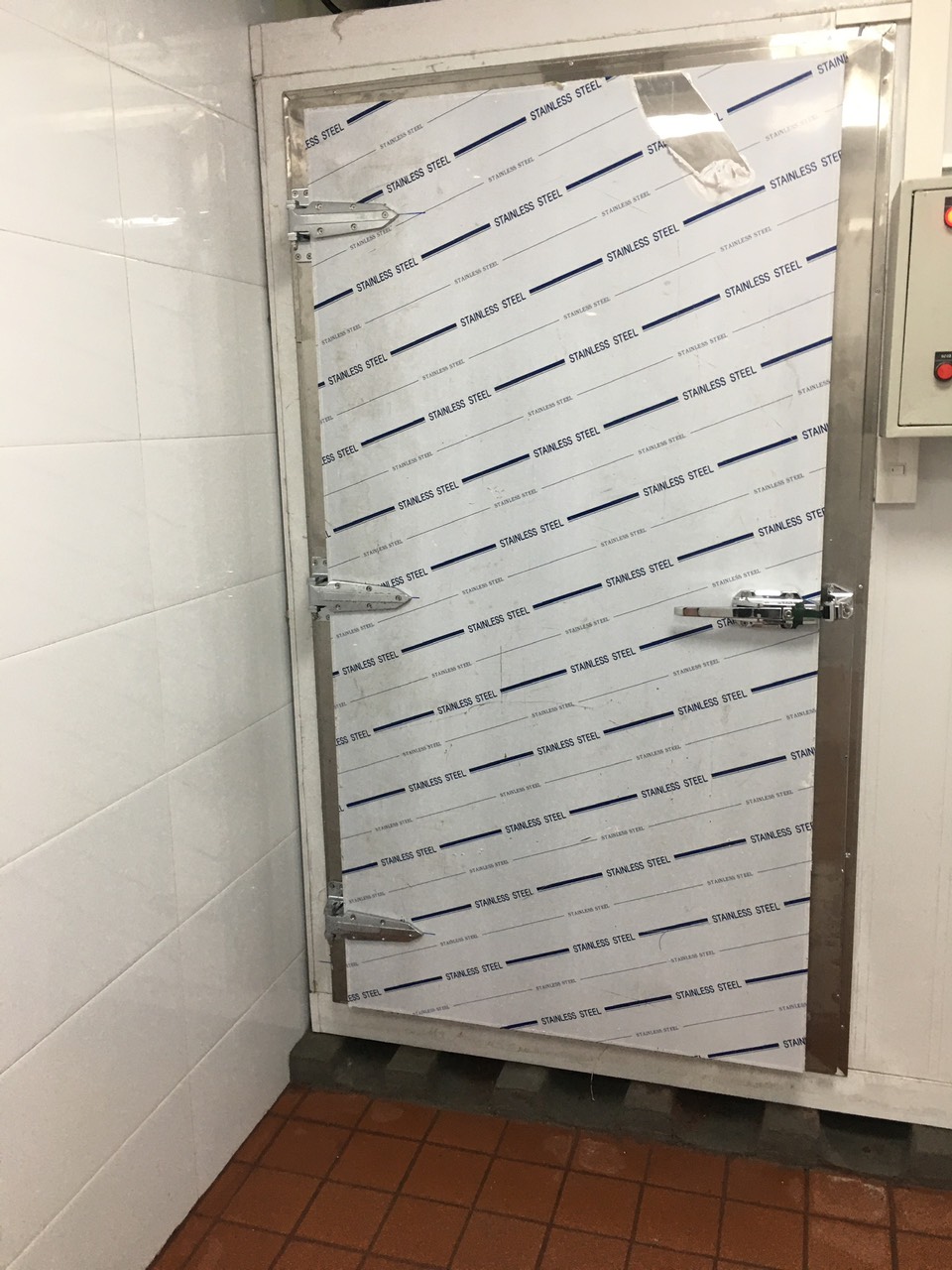 Đội thợ chuyên lắp đặt kho lạnh tại Ninh Bình Đội thợ chuyên lắp đặt kho lạnh tại Ninh Bình