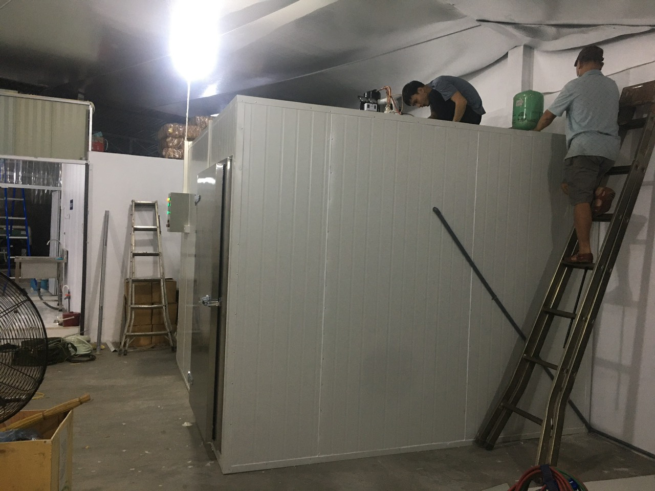 Lắp đặt kho lạnh thịt bò tại Ninh Bình Lắp đặt kho lạnh thịt bò tại Ninh Bình